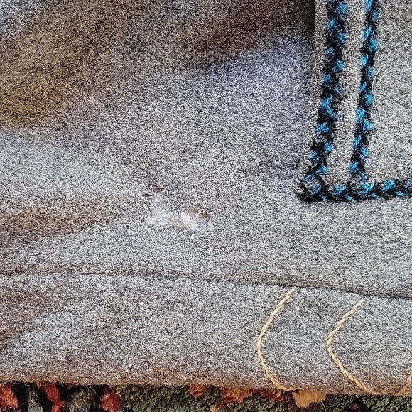 Vintage James Bay winter coat - Picture 3 of 5